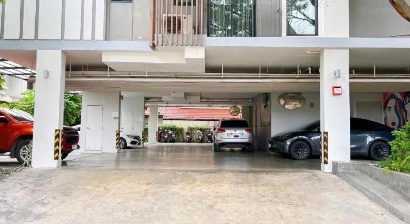 Bb House Mini Suite Hotel Bangkok Esterno foto